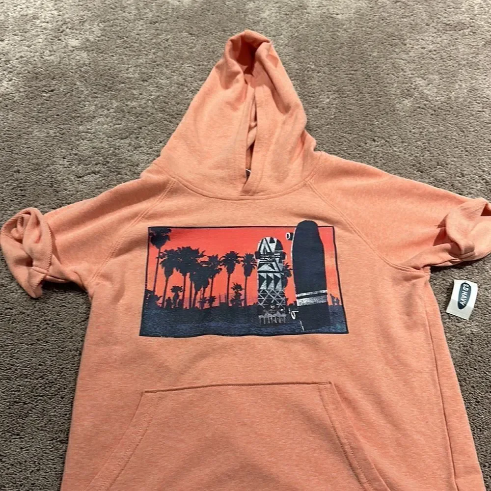 The softest short sleeve light sweatshirt! Old navy  size xl 14-16